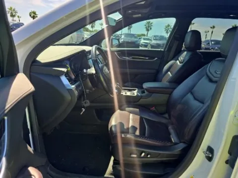 Another view of 2021 Cadillac XT6 Premium Luxury for sale in Marietta, GA at Gravity Motor Cars