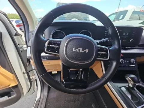 More photos of 2023 Kia Carnival LX at Gravity Motor Cars, GA