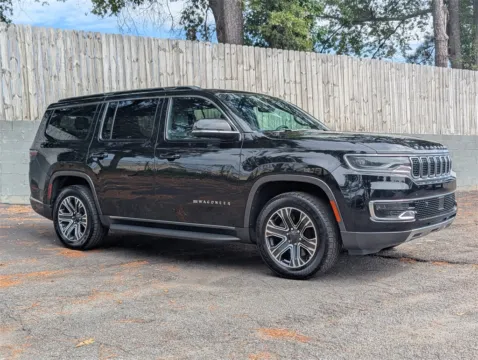 More photos of 2022 Jeep Wagoneer Series III at Gravity Motor Cars, GA