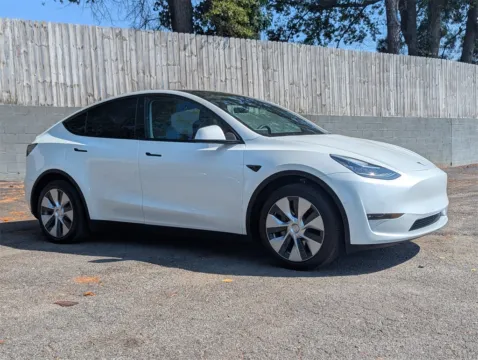 More photos of 2022 Tesla Model Y Long Range at Gravity Motor Cars, GA