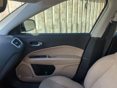 More photos of 2018 Jeep Compass Sport at Gravity Motor Cars, GA