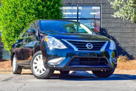 More photos of 2016 Nissan Versa 1.6 SV at Gravity Autos Sandy Springs, GA