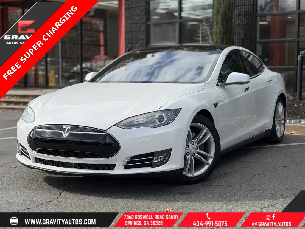 2015 Tesla Model S 70D's photo