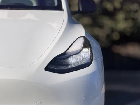 More photos of 2021 Tesla Model Y Long Range at Gravity Autos Sandy Springs, GA