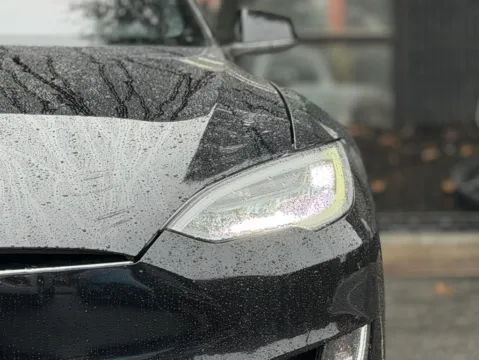 More photos of 2018 Tesla Model S 100D at Gravity Autos Sandy Springs, GA
