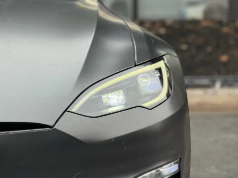 More photos of 2022 Tesla Model S at Gravity Autos Sandy Springs, GA