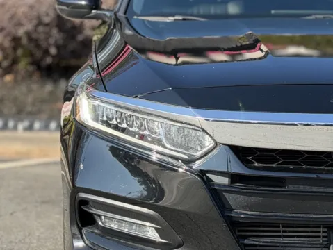 More photos of 2019 Honda Accord EX-L at Gravity Autos Sandy Springs, GA