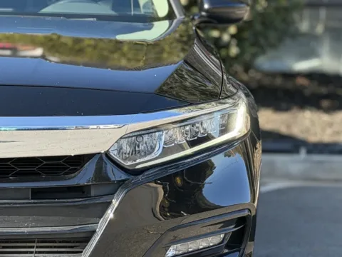 More photos of 2019 Honda Accord EX-L at Gravity Autos Sandy Springs, GA