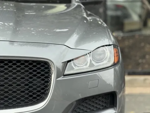 More photos of 2019 Jaguar F-PACE 30t Premium at Gravity Autos Sandy Springs, GA