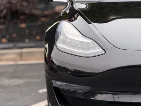More photos of 2019 Tesla Model 3 at Gravity Autos Sandy Springs, GA