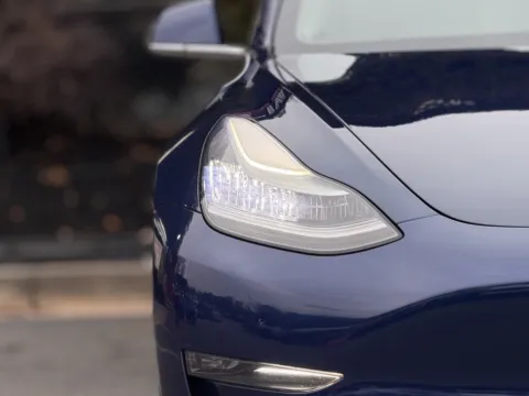 More photos of 2018 Tesla Model 3 Performance at Gravity Autos Sandy Springs, GA