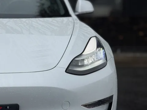 More photos of 2018 Tesla Model 3 Long Range at Gravity Autos Sandy Springs, GA