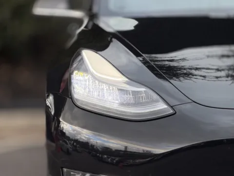 More photos of 2018 Tesla Model 3 Long Range at Gravity Autos Sandy Springs, GA