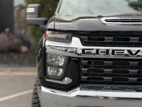 More photos of 2022 Chevrolet Silverado 2500HD LT at Gravity Autos Sandy Springs, GA