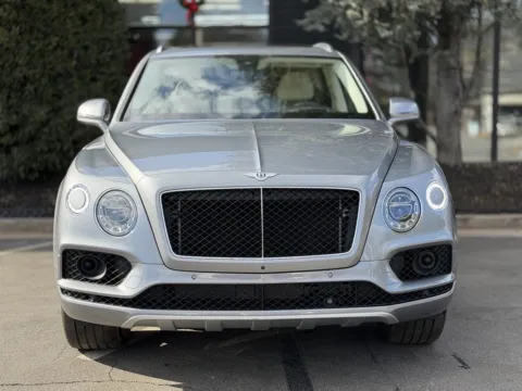 Another view of 2019 Bentley Bentayga V8 for sale in Sandy Springs, GA at Gravity Autos Sandy Springs