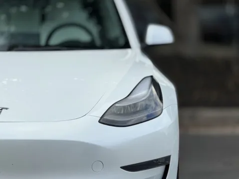 More photos of 2023 Tesla Model 3 Performance at Gravity Autos Sandy Springs, GA