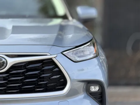 More photos of 2020 Toyota Highlander XLE at Gravity Autos Sandy Springs, GA