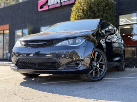 Photos of 2020 Chrysler Pacifica Touring for sale in Sandy Springs, GA at Gravity Autos Sandy Springs