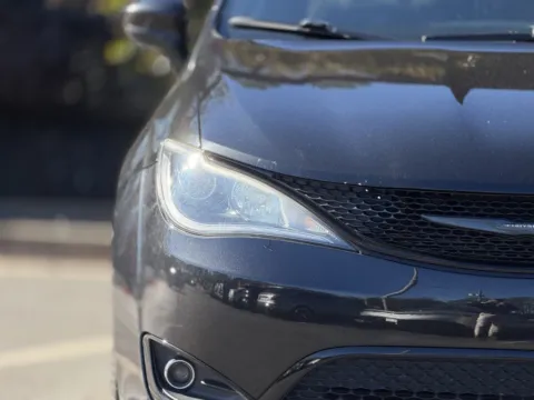 More photos of 2020 Chrysler Pacifica Touring at Gravity Autos Sandy Springs, GA