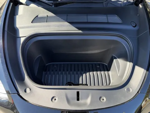 More photos of 2022 Tesla Model Y Performance at Gravity Autos Sandy Springs, GA