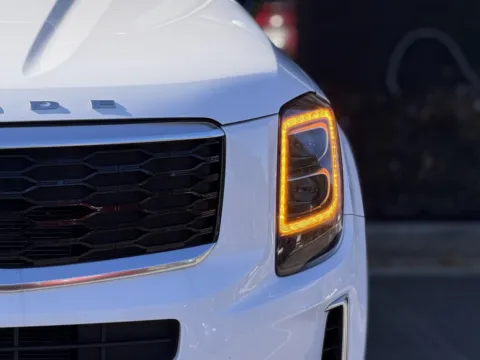 More photos of 2022 Kia Telluride SX at Gravity Autos Sandy Springs, GA