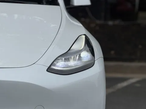 More photos of 2022 Tesla Model Y Performance at Gravity Autos Sandy Springs, GA
