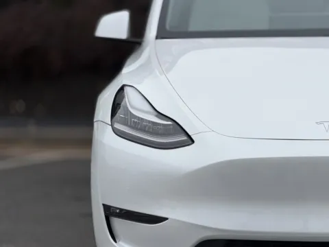 More photos of 2021 Tesla Model Y Long Range at Gravity Autos Sandy Springs, GA