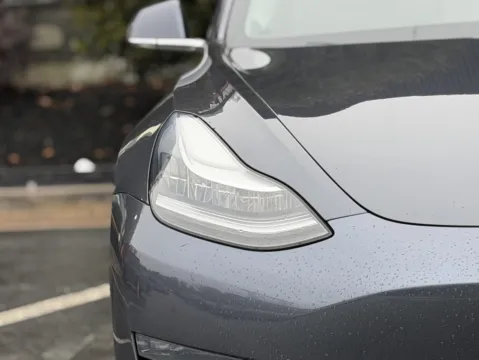 More photos of 2019 Tesla Model 3 Long Range at Gravity Autos Sandy Springs, GA