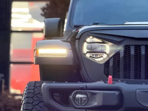 More photos of 2018 Jeep Wrangler Unlimited Rubicon at Gravity Autos Sandy Springs, GA