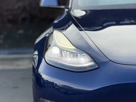 More photos of 2022 Tesla Model 3 Performance at Gravity Autos Sandy Springs, GA