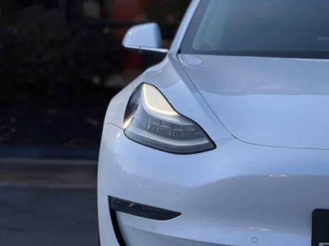 More photos of 2020 Tesla Model 3 Standard Range Plus at Gravity Autos Sandy Springs, GA