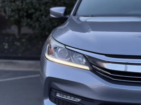 More photos of 2017 Honda Accord Sport at Gravity Autos Sandy Springs, GA