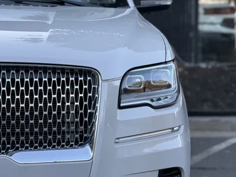 More photos of 2022 Lincoln Navigator Reserve at Gravity Autos Sandy Springs, GA