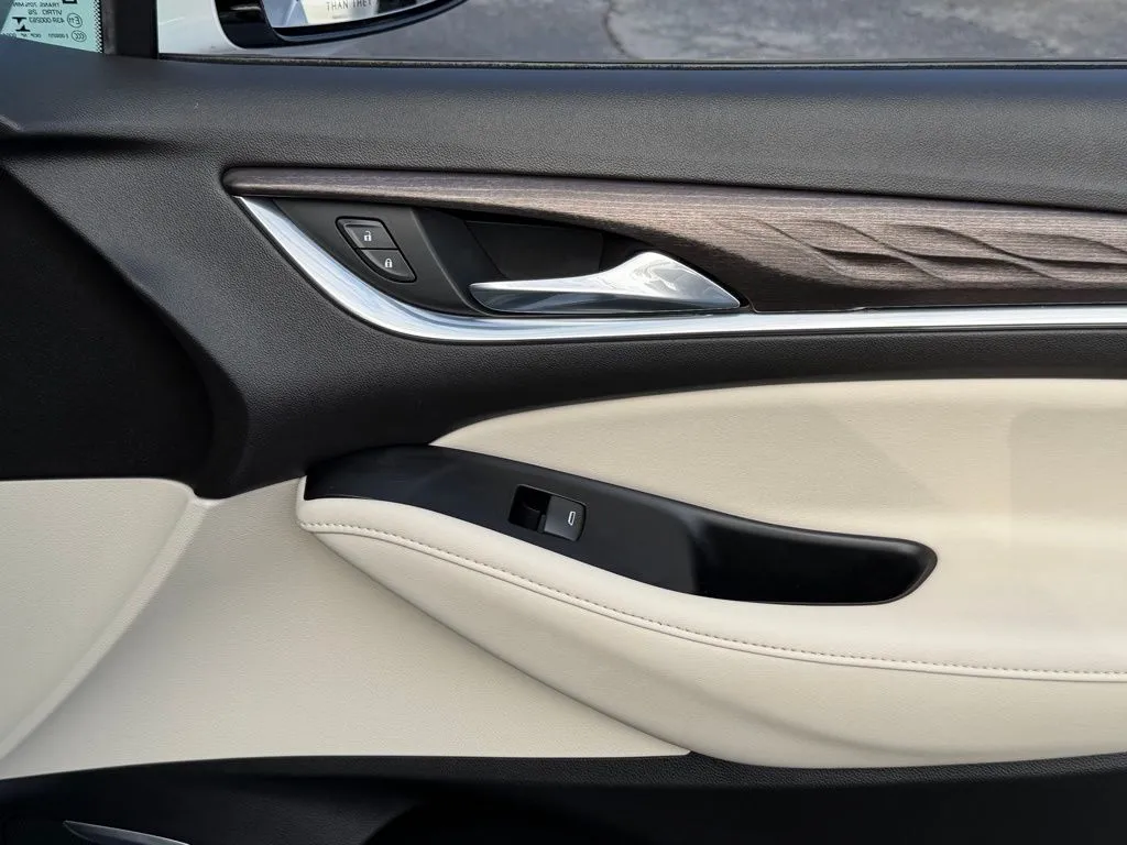 2023 Buick Enclave Avenir - Photo 38