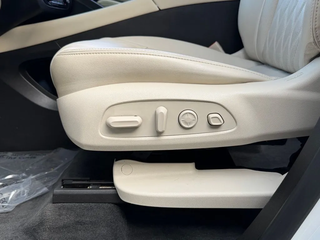 2023 Buick Enclave Avenir - Photo 27