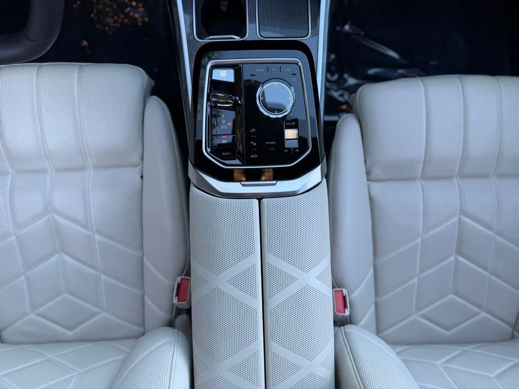 2023 BMW 7 Series 760i - Photo 55