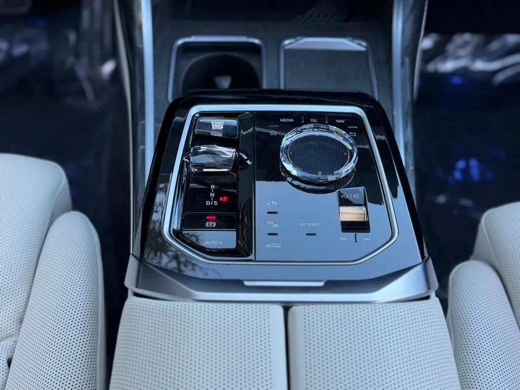 2023 BMW 7 Series 760i - Photo 52
