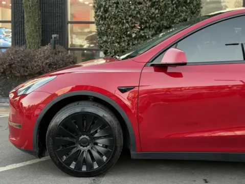 More photos of 2021 Tesla Model Y Long Range at Gravity Autos Sandy Springs, GA