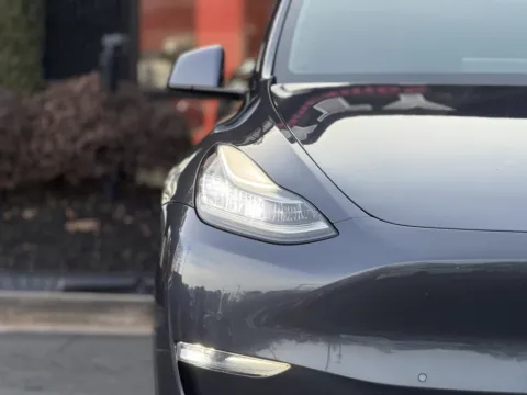 More photos of 2021 Tesla Model Y Long Range at Gravity Autos Sandy Springs, GA