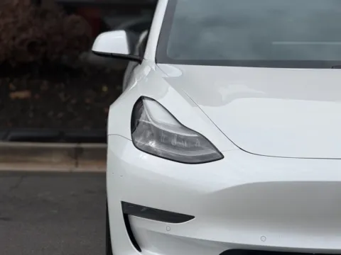 More photos of 2021 Tesla Model 3 Standard Range Plus at Gravity Autos Sandy Springs, GA