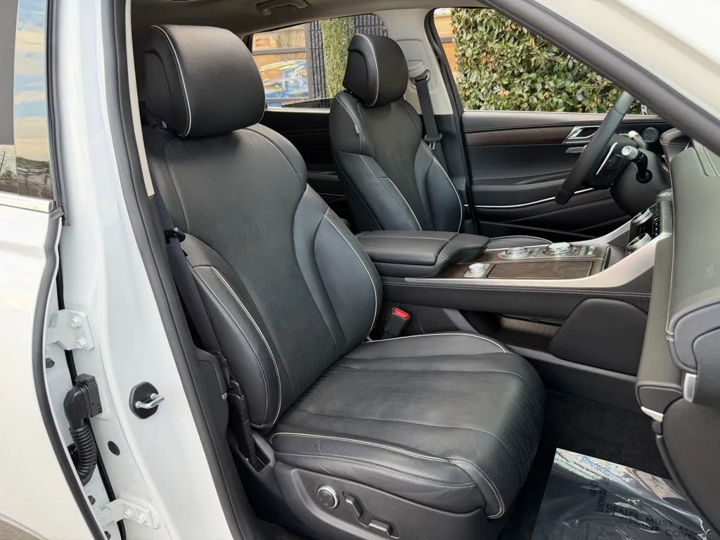 2023 GENESIS GV80 Advanced+ - Photo 32