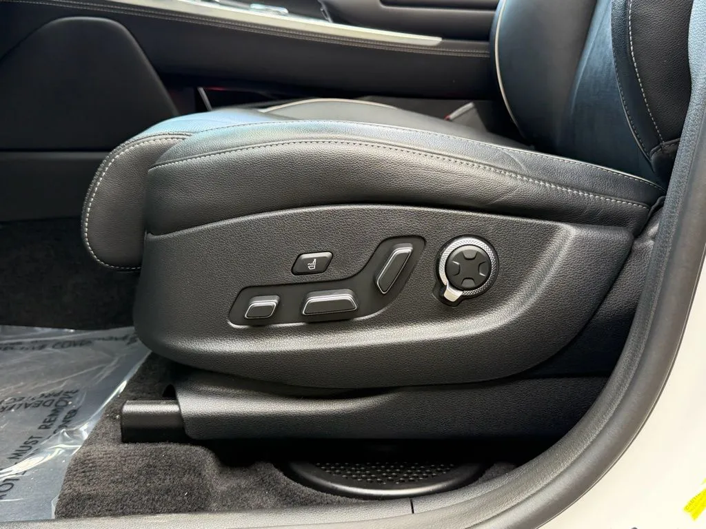 2023 GENESIS GV80 Advanced+ - Photo 25