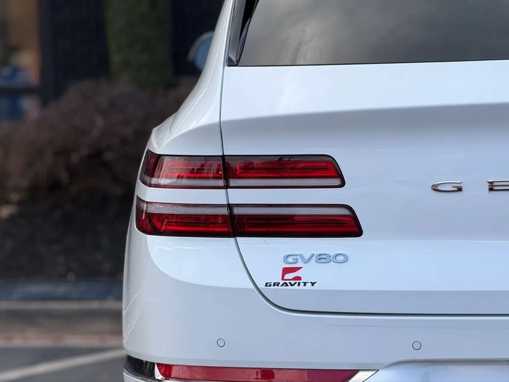 2023 GENESIS GV80 Advanced+ - Photo 13