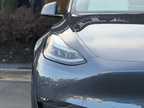 More photos of 2022 Tesla Model Y Performance at Gravity Autos Sandy Springs, GA