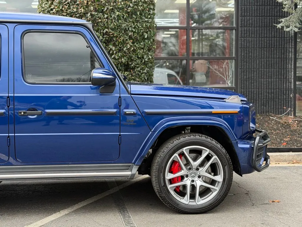 Mercedes-Benz G-Class photo 23