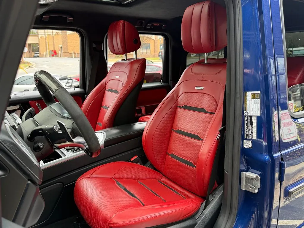 Mercedes-Benz G-Class photo 26