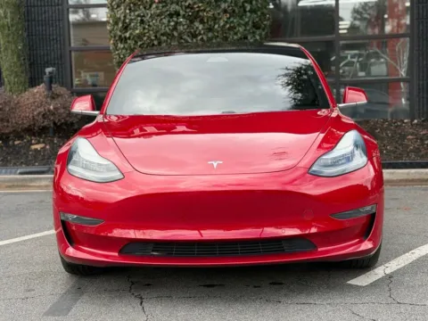 More photos of 2018 Tesla Model 3 at Gravity Autos Sandy Springs, GA