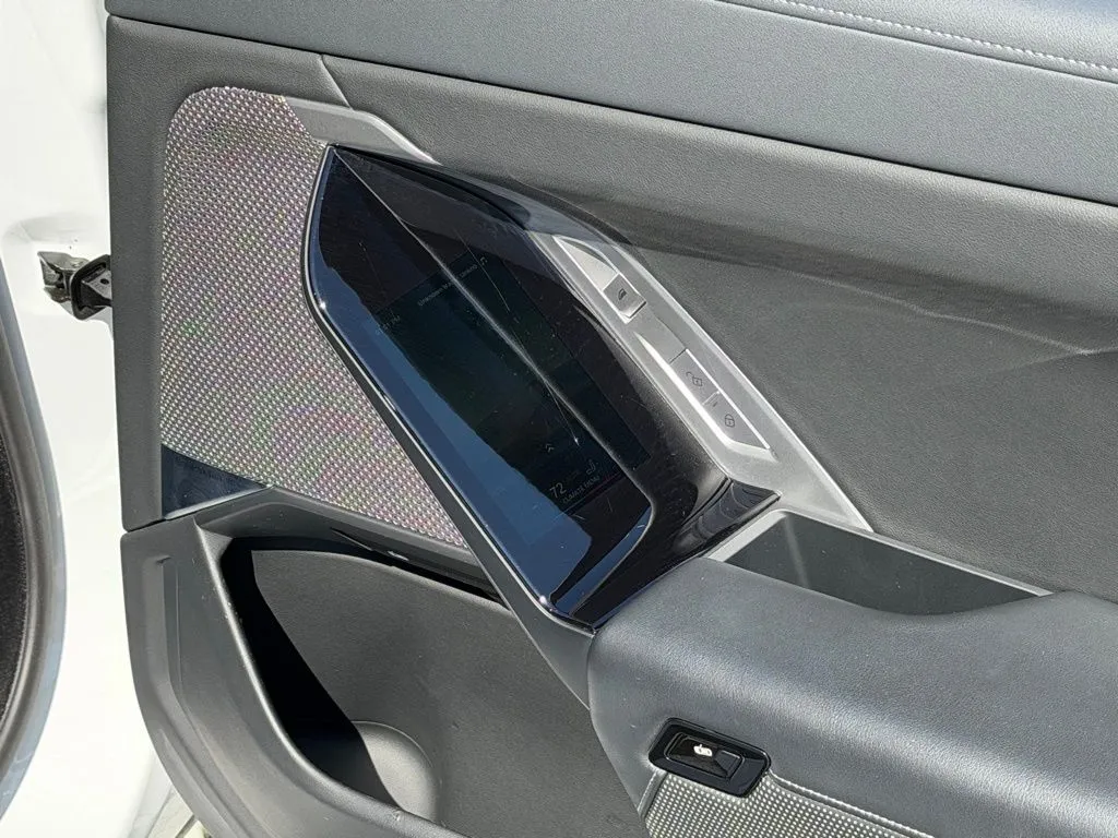 BMW 7 Series photo 42