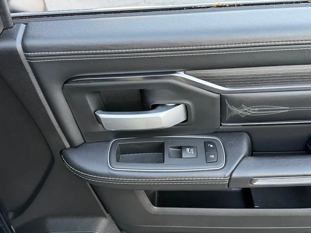 2022 RAM Ram 2500 Pickup Laramie Limited - Photo 33