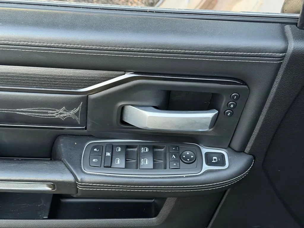 2022 RAM Ram 2500 Pickup Laramie Limited - Photo 26